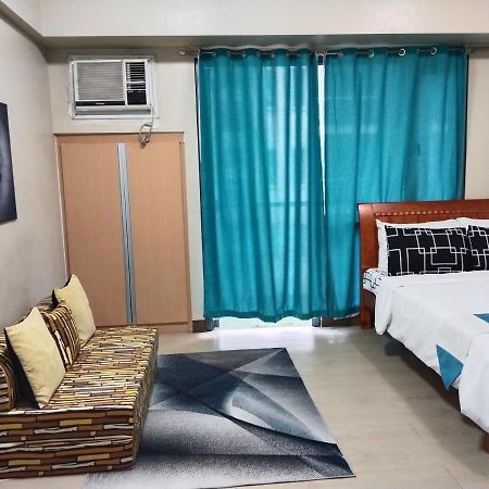 Lena'S Condotel Pasay Exterior photo