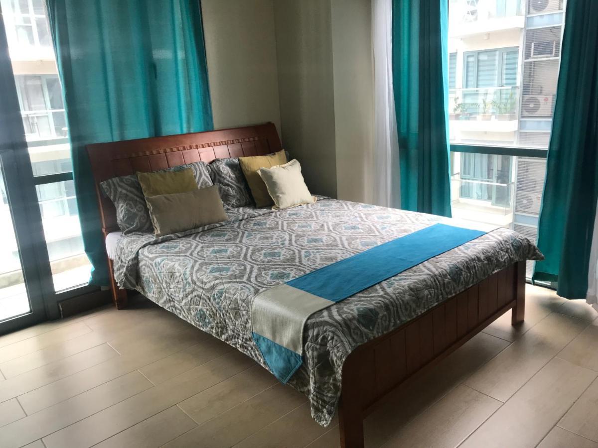 Lena'S Condotel Pasay Exterior photo