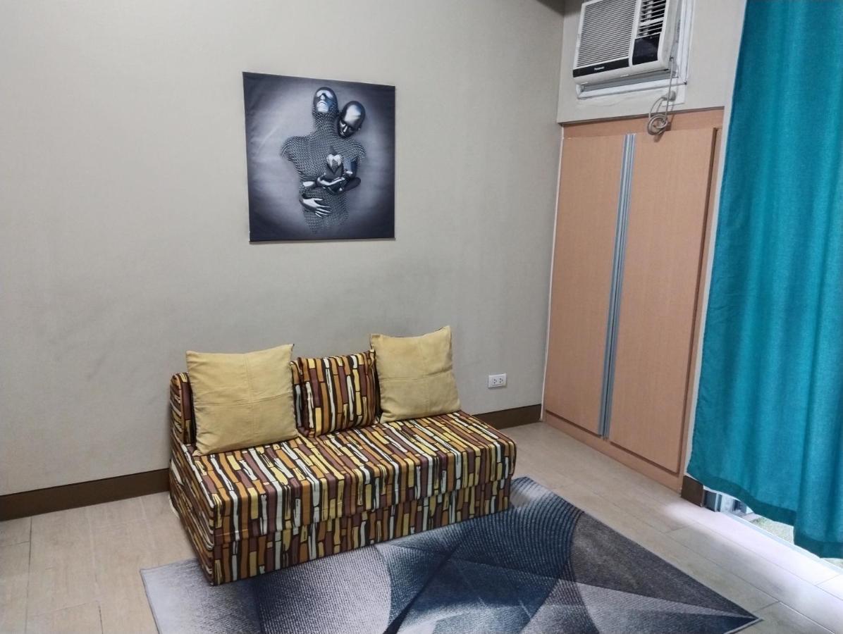 Lena'S Condotel Pasay Exterior photo